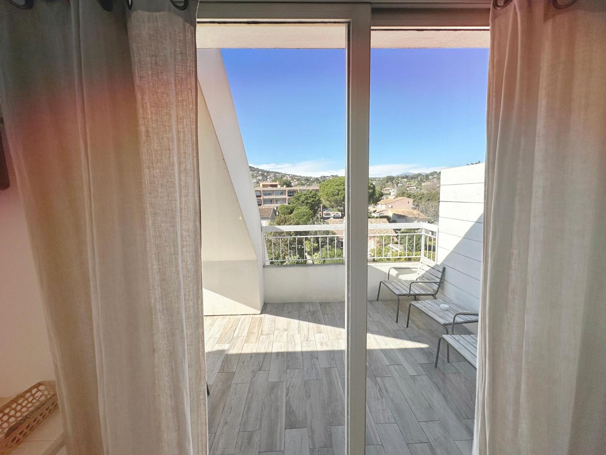 Blanc Sable Hotel Golfe-Juan Szoba fotó