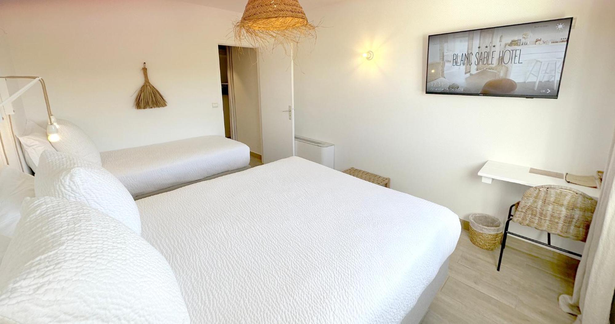 Blanc Sable Hotel Golfe-Juan Kültér fotó